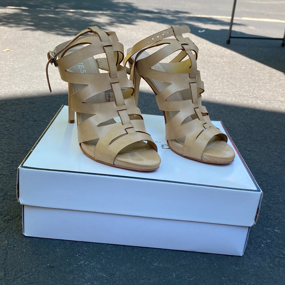 Sandal heel